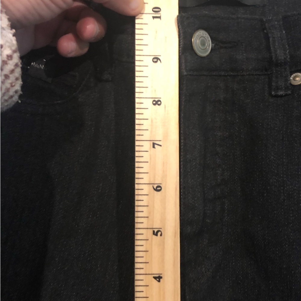 Simon Chang Black High Rise denim - Picture 7 of 7